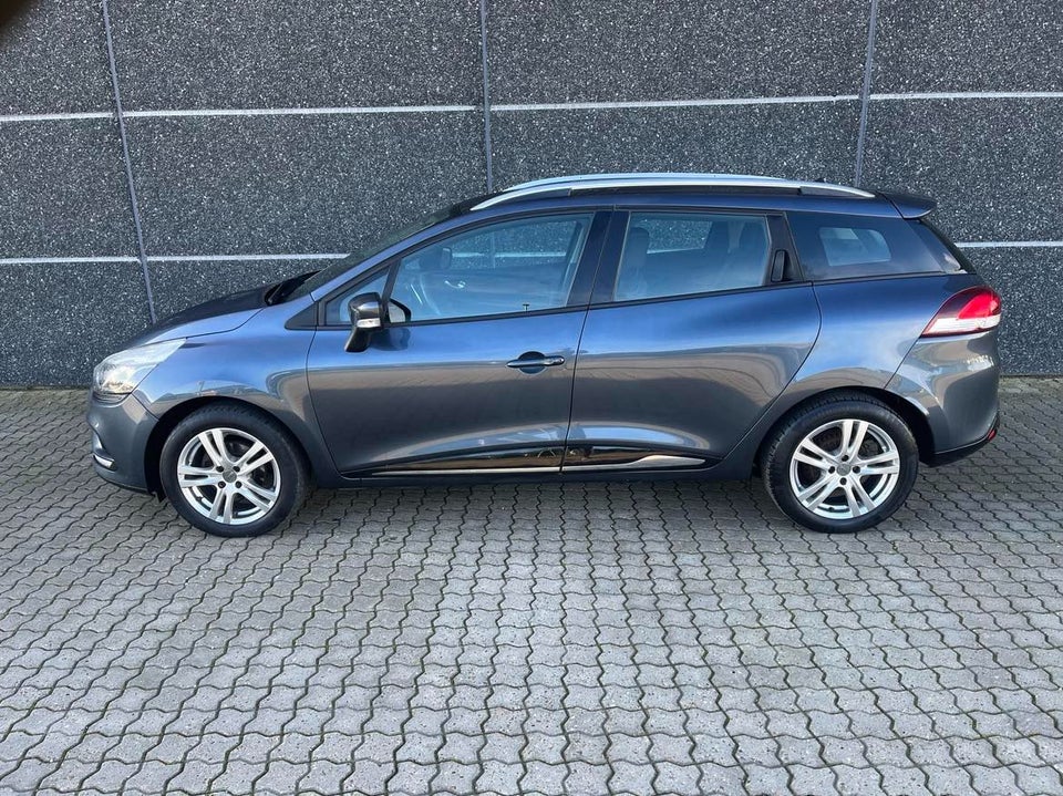 Renault Clio IV 1,5 dCi 90 Zen Sport Tourer 5d