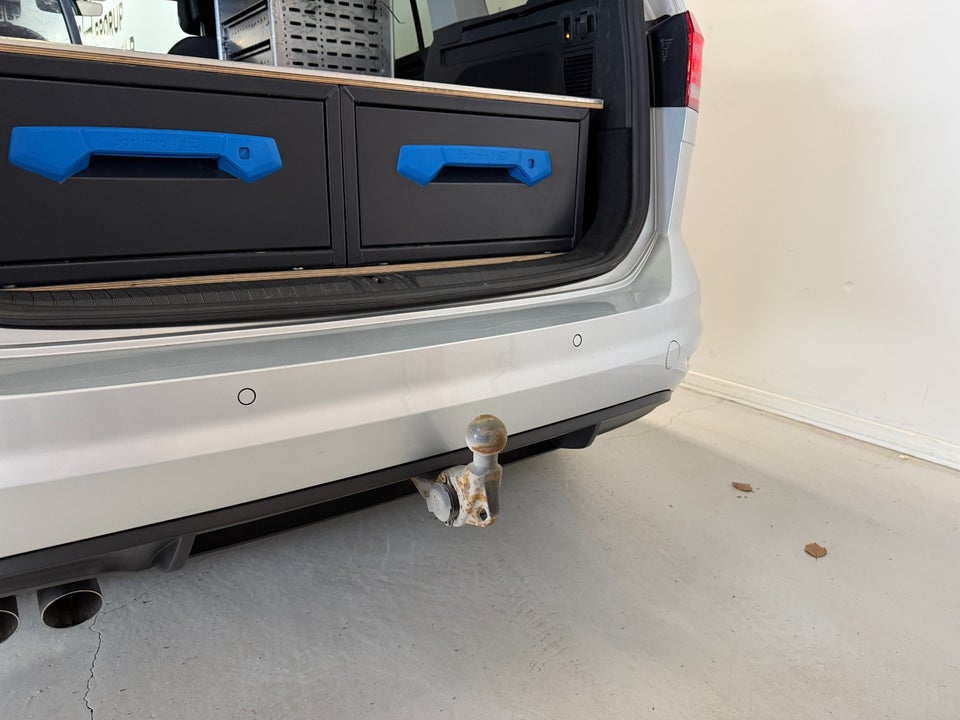 VW Touran 2,0 TDi 150 Highline DSG Van 5d