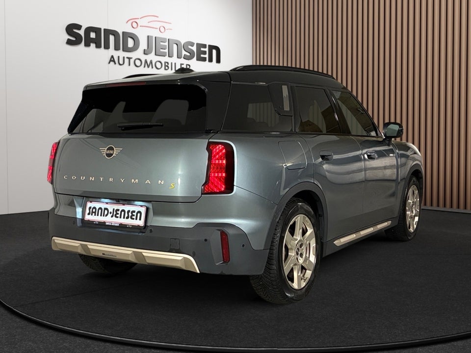 MINI Countryman SE Favoured Trim XL ALL4 5d
