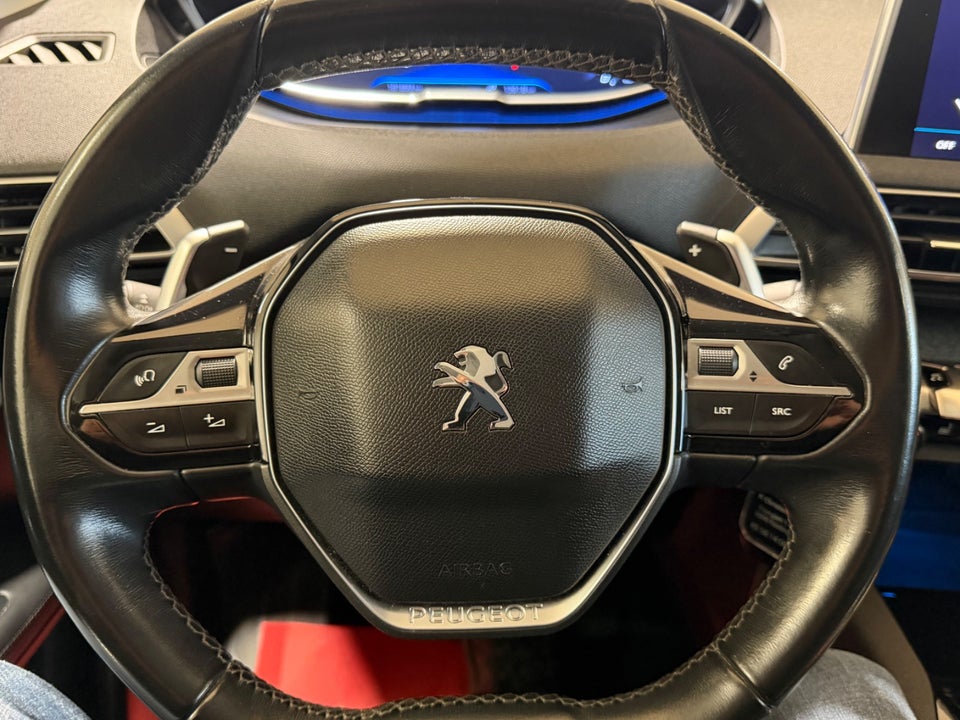 Peugeot 3008 1,2 e-THP 130 Allure EAT6 5d