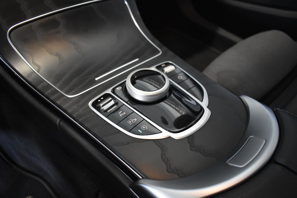 Mercedes C220 d 2,0 Avantgarde stc. aut. 5d