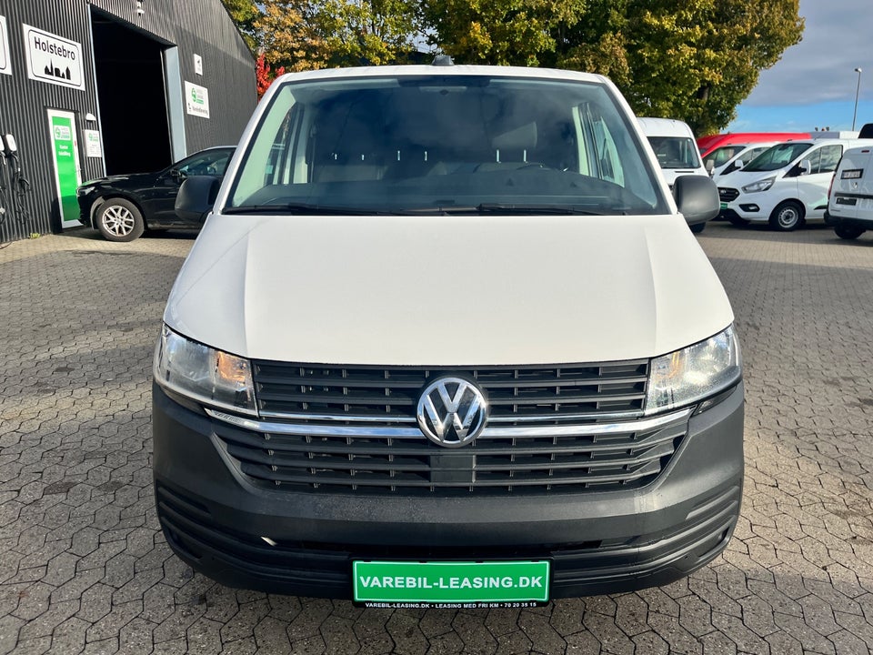 VW Transporter 2,0 TDi 110 Kassevogn lang