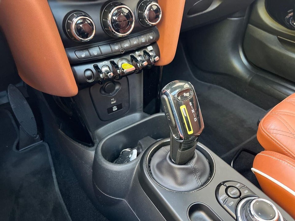 MINI Cooper SE Camden Edition 3d