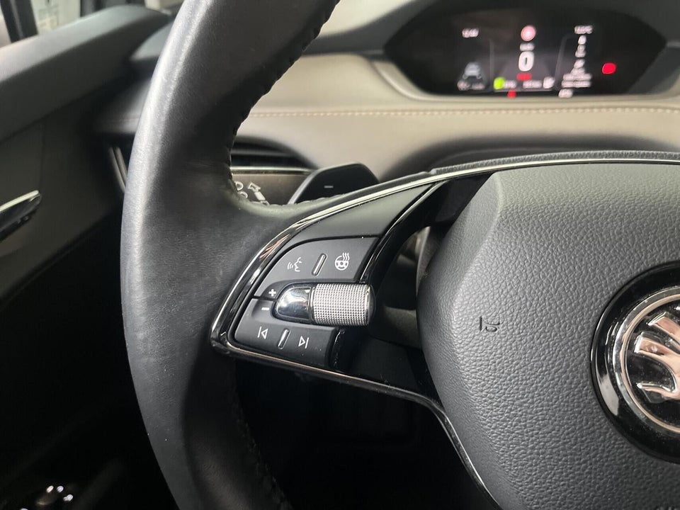 Skoda Enyaq 60 iV Lounge 5d