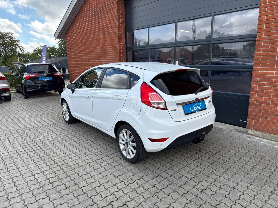 Ford Fiesta 1,0 EcoBoost Titanium 5d