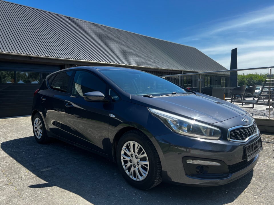 Kia Ceed 1,4 CVVT Style+ Clim 5d