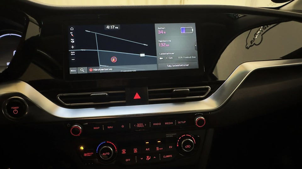 Kia Niro 64 EV Premium 5d