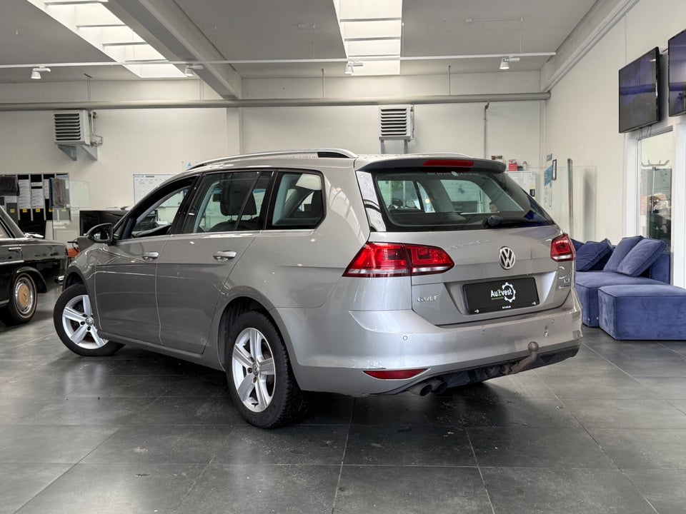 VW Golf VII 1,4 TSi 122 Highline Variant BMT 5d