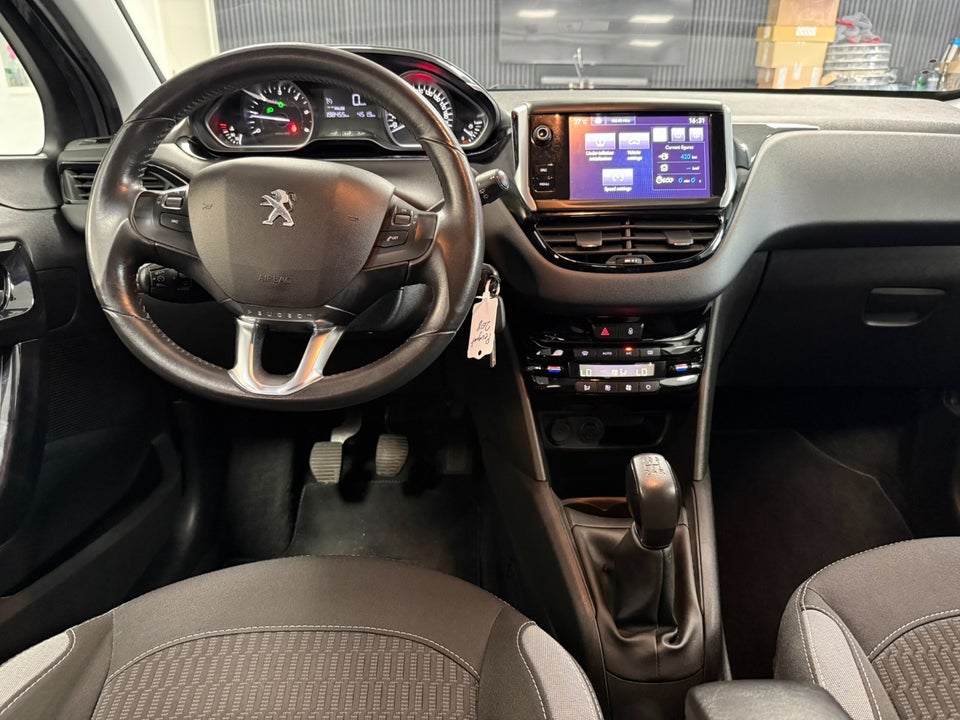 Peugeot 208 1,6 BlueHDi 100 Active 5d