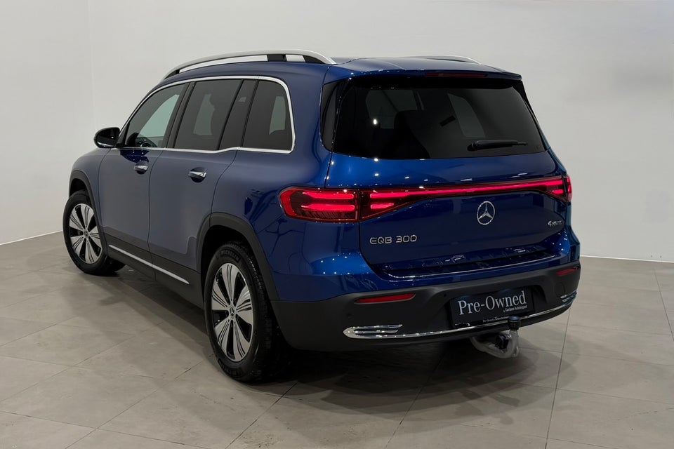 Mercedes EQB300 Progressive 4Matic 5d