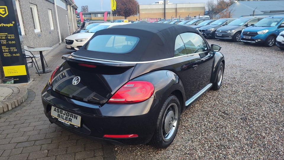 VW The Beetle 1,2 TSi 105 Design Cabriolet 2d