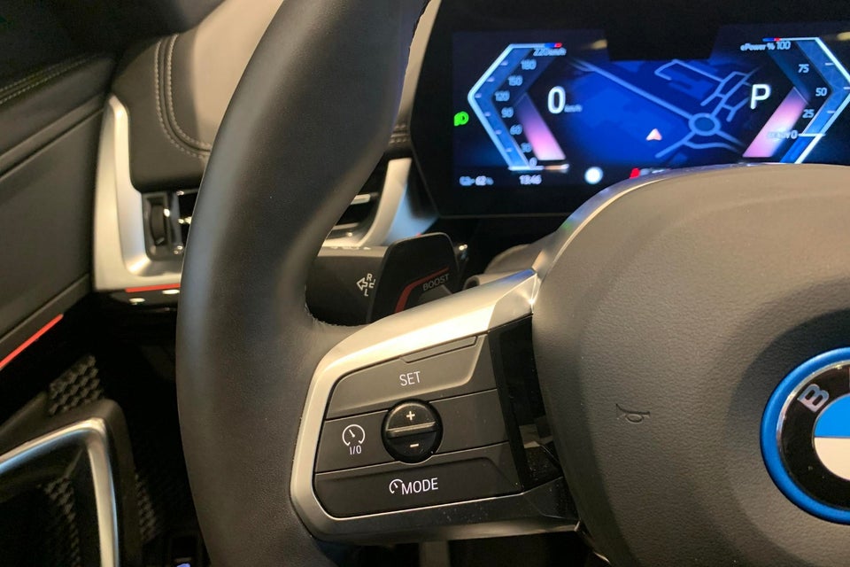 BMW iX1 eDrive20 M-Sport Pro 5d