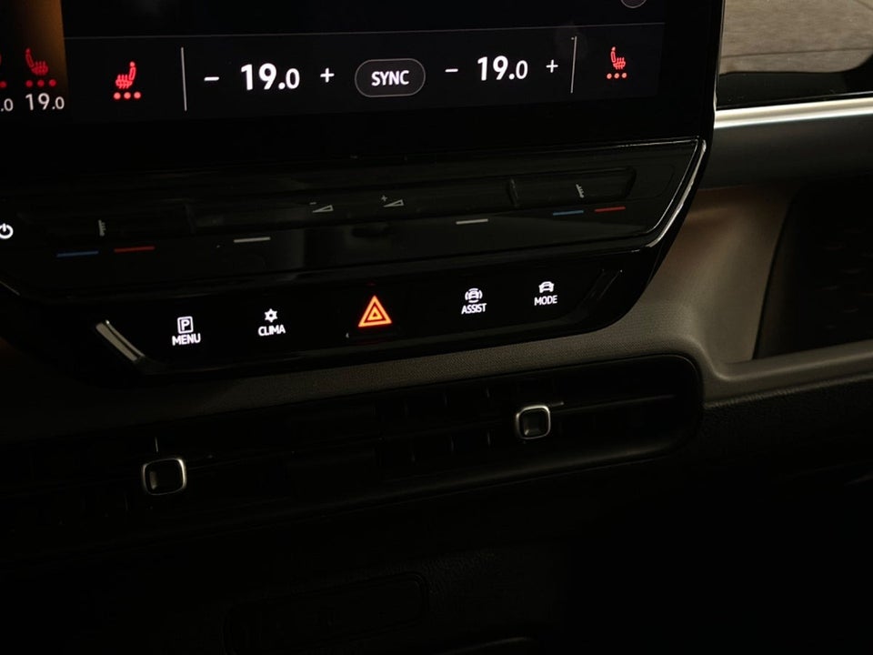 VW ID.Buzz 77 Pro Design SWB 5d