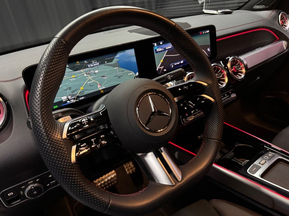 Mercedes EQB300 AMG Line 4Matic 7prs 5d