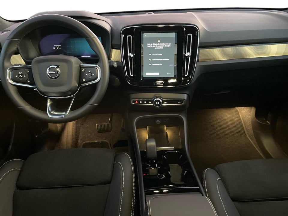 Volvo XC40 ReCharge Twin Plus 5d