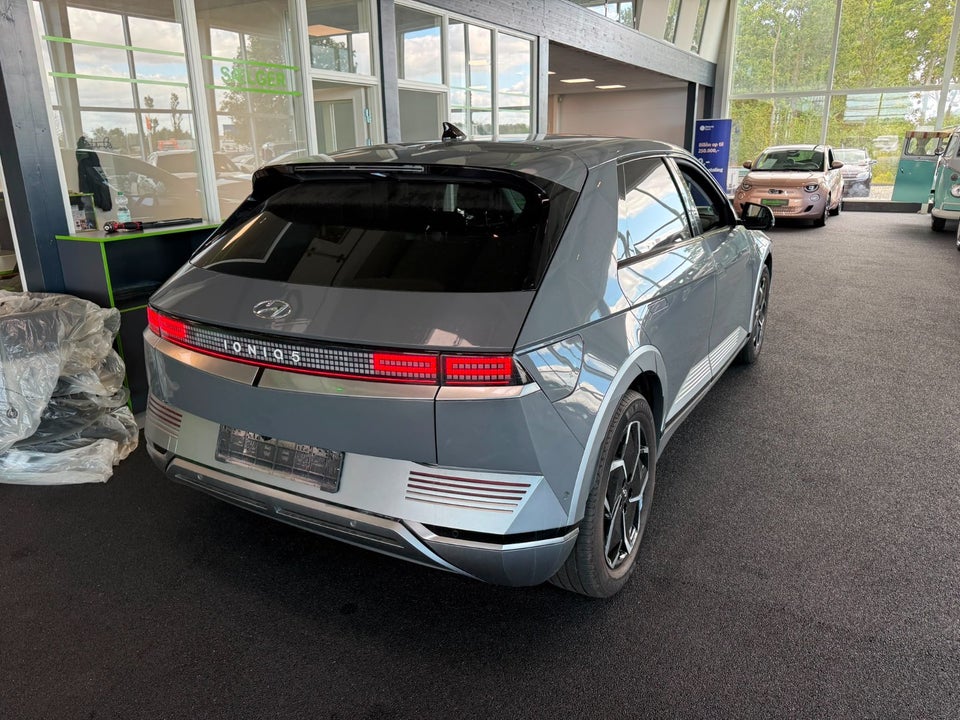Hyundai Ioniq 5 73 Uniq 5d