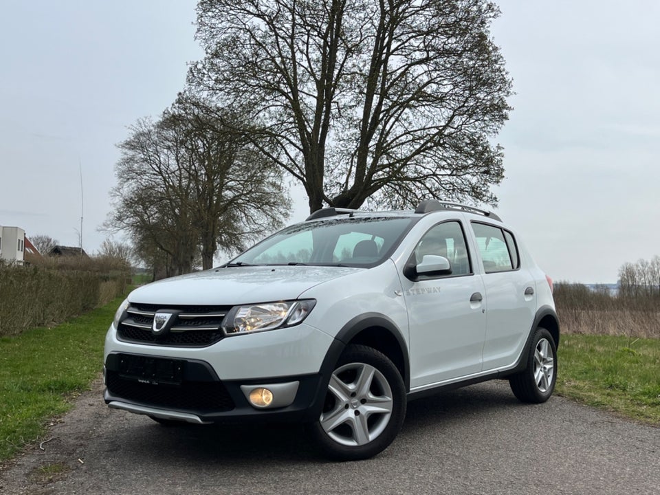 Dacia Sandero Stepway 0,9 TCe 90 Prestige 5d