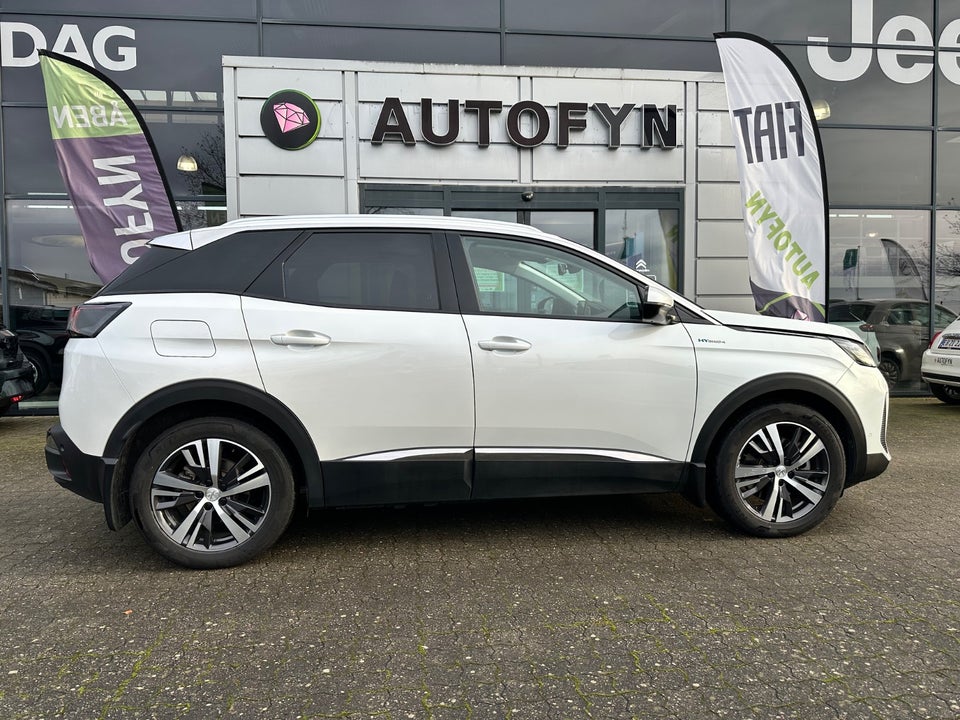 Peugeot 3008 1,6 Hybrid4 Allure Pack LTD EAT8 5d