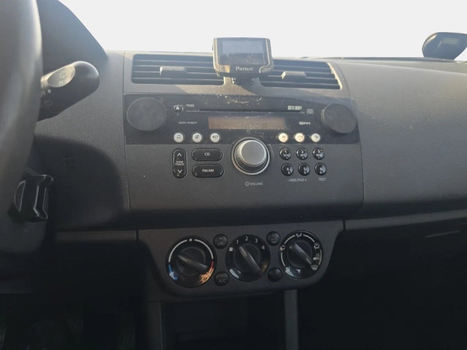 Suzuki Swift 1,3 GLS 5d