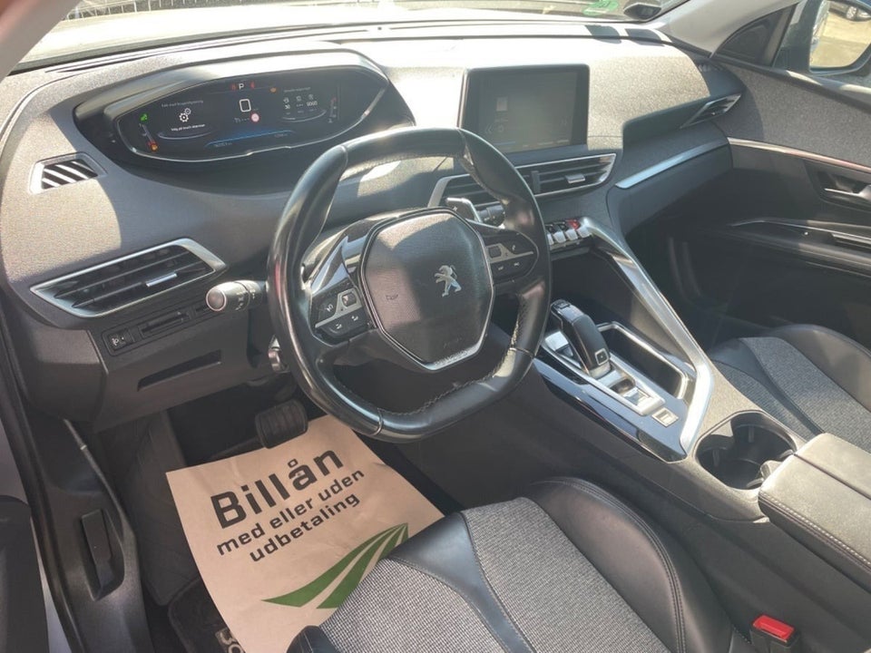 Peugeot 3008 1,5 BlueHDi 130 Allure Pack EAT8 5d