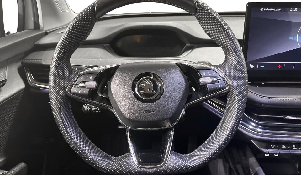 Skoda Enyaq 60 iV Suite 5d