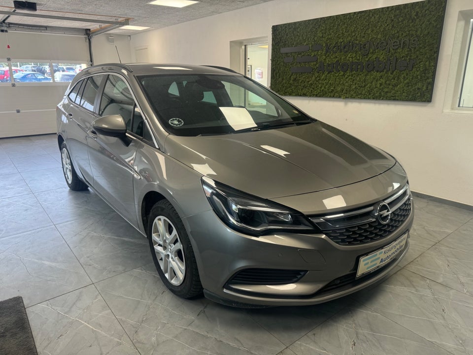 Opel Astra 1,6 CDTi 110 Enjoy Sports Tourer 5d