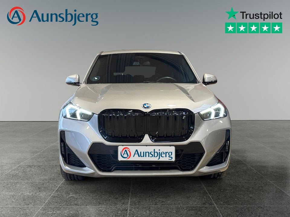 BMW iX1 xDrive30 M-Sport 5d