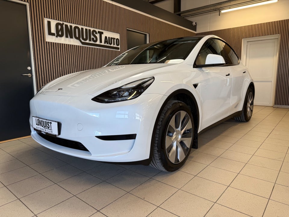 Tesla Model Y RWD 5d