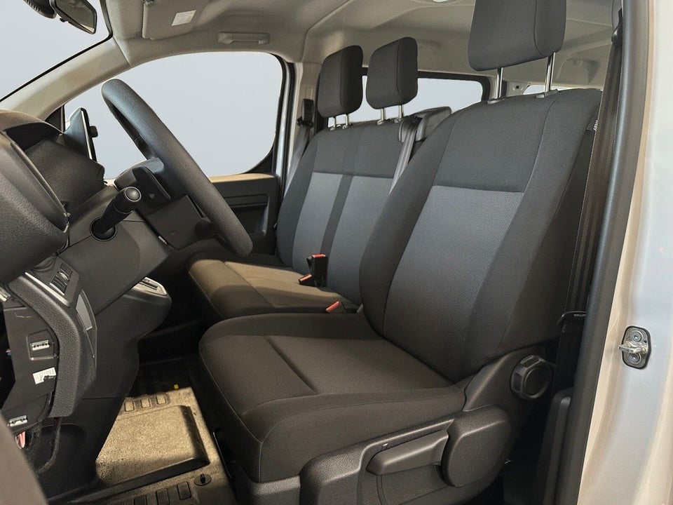 Peugeot e-Expert 75 L3 Combi