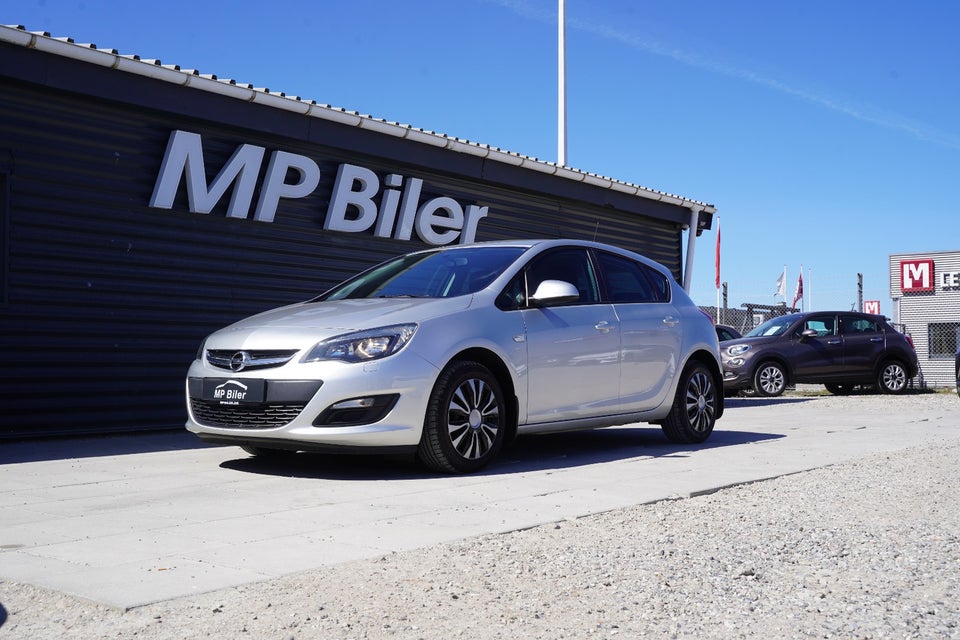Opel Astra 1,4 100 Enjoy 5d