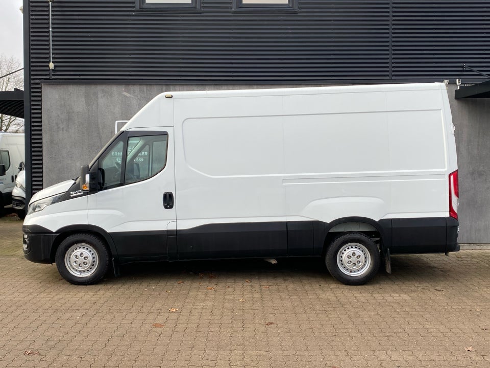 Iveco Daily 3,0 35S17 12m³ Van AG