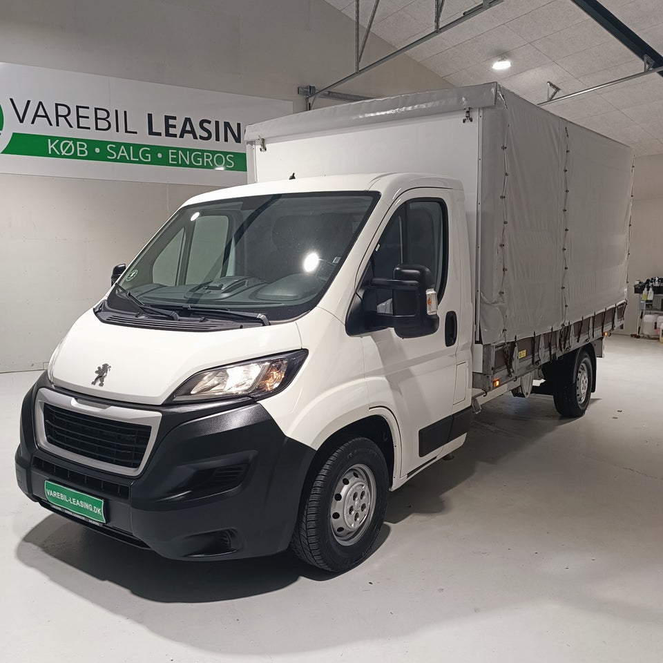 Peugeot Boxer 335 2,2 BlueHDi 140 L3 Plus 2d