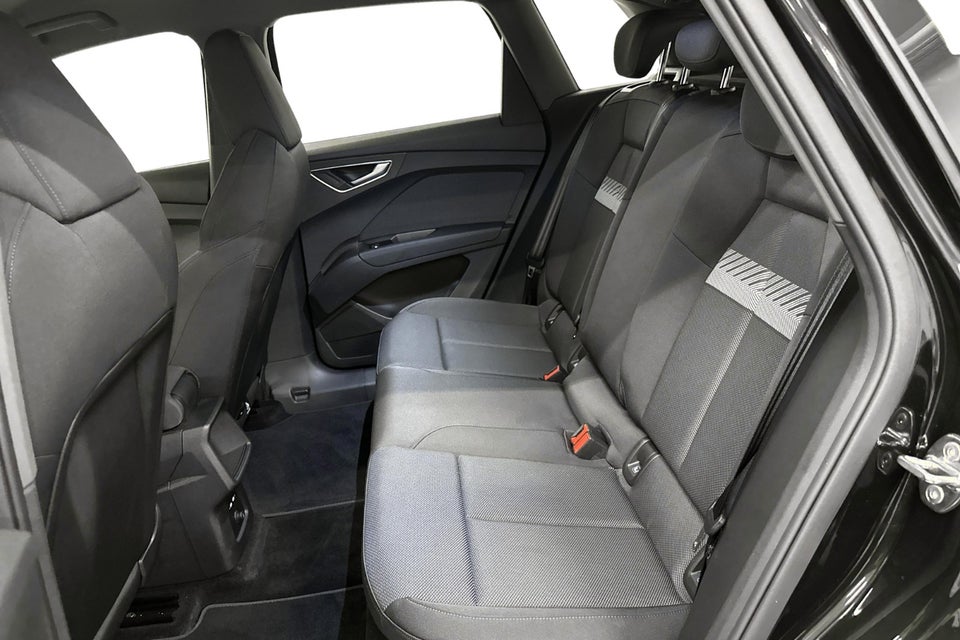 Audi Q4 e-tron 45 Progress 5d