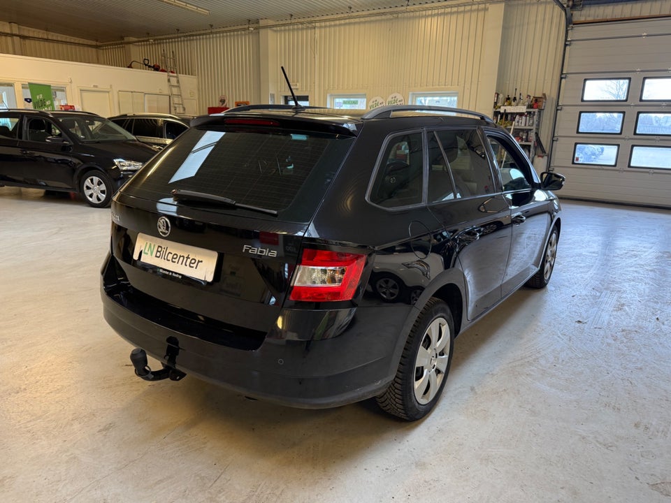 Skoda Fabia 1,0 TSi 110 Ambition Combi 5d