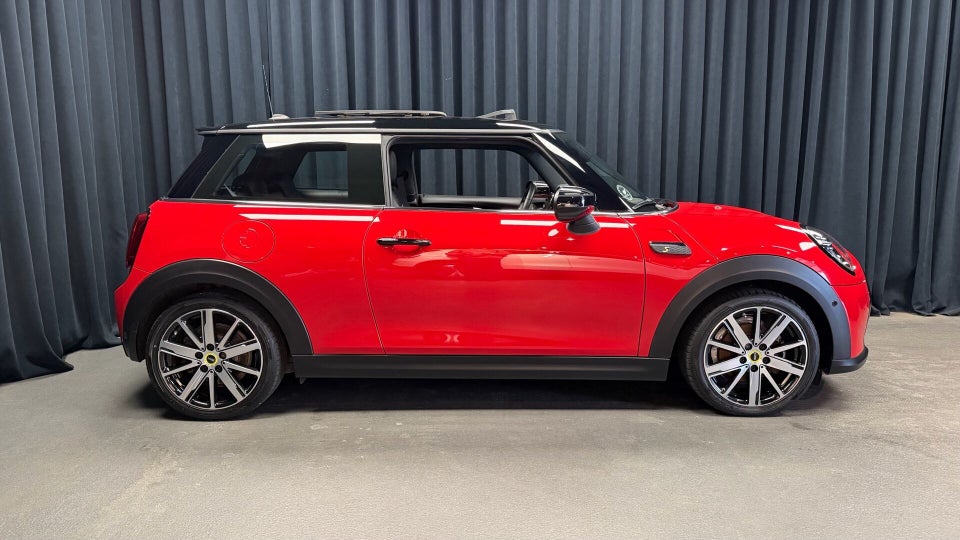 MINI Cooper SE Edition Premium Plus 3d