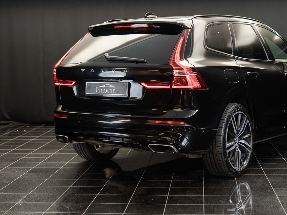 Volvo XC60 2,0 D5 235 R-Design aut. AWD 5d
