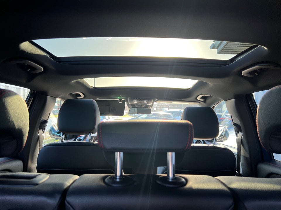 Mercedes EQB250 AMG Line 5d