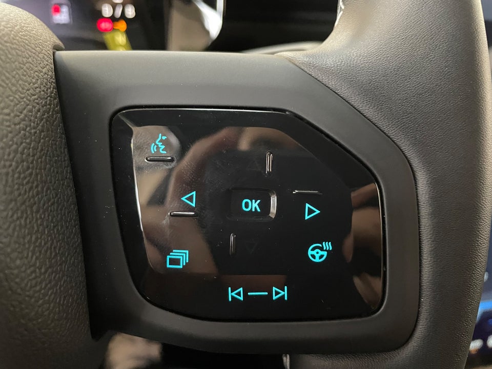 Ford Capri 82 Premium Extended Range 5d