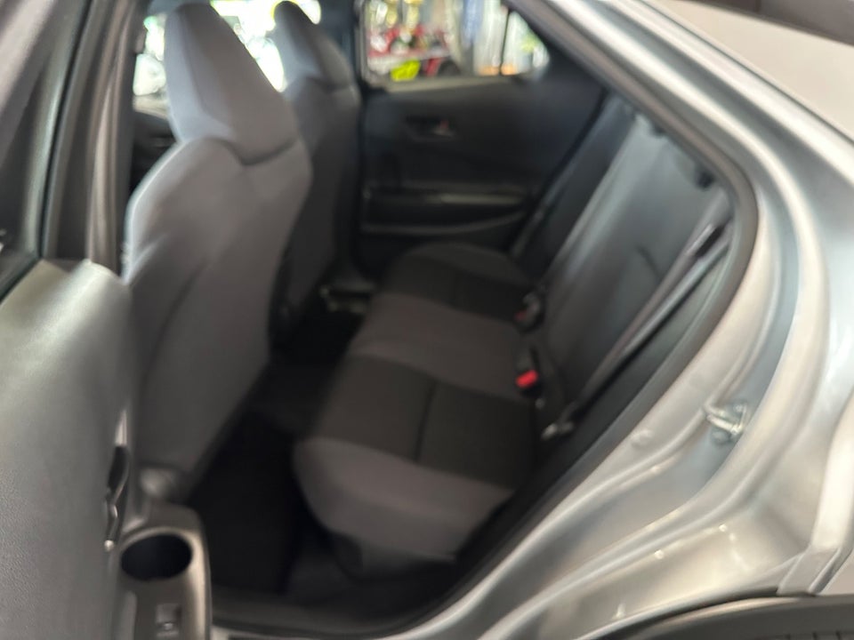 Toyota C-HR 2,0 Plug-in Hybrid Style Smart 5d