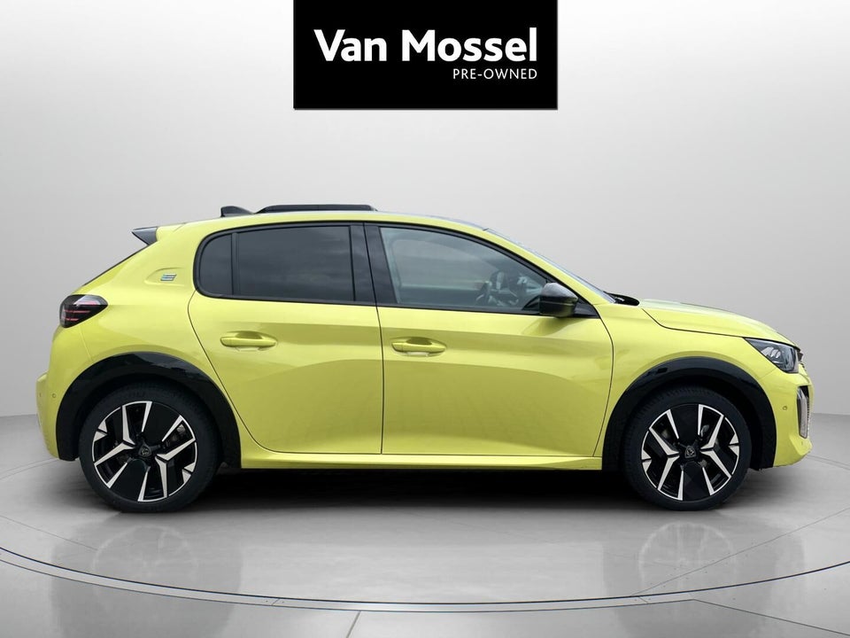 Peugeot e-208 54 GT Pack 5d