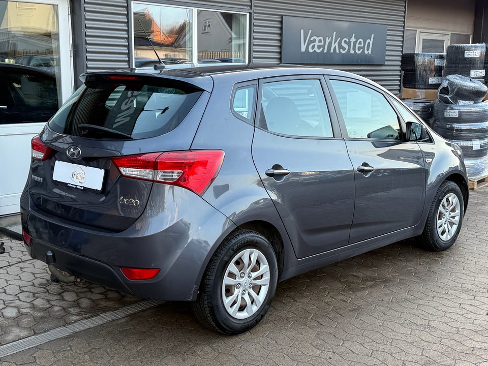 Hyundai ix20 1,4 Life 5d