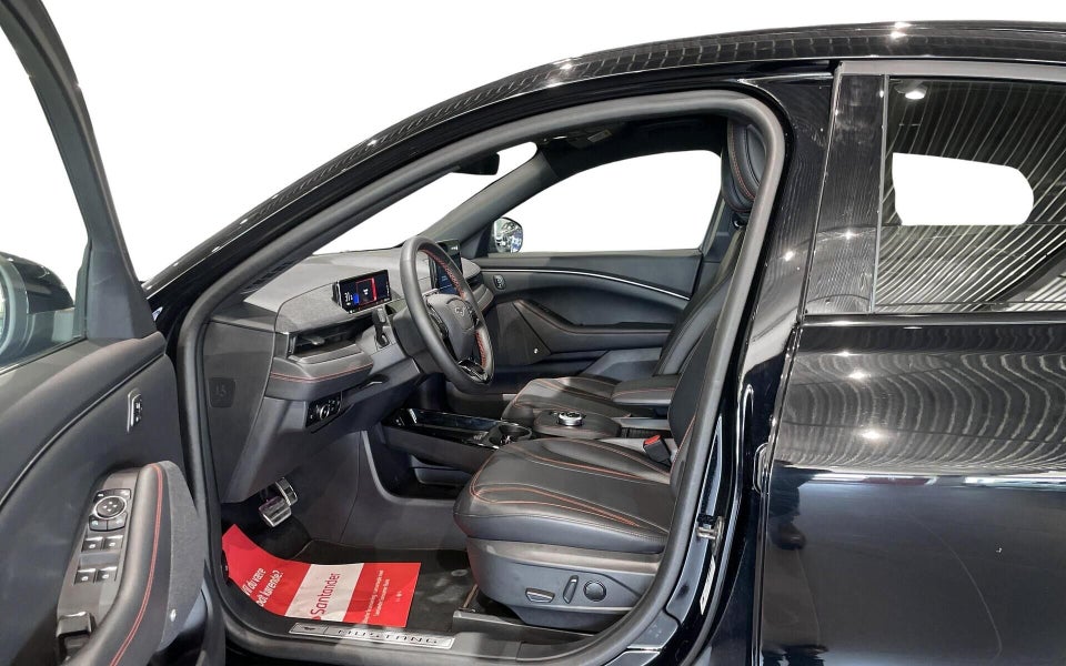 Ford Mustang Mach-E 88 Premium Extended Range 5d