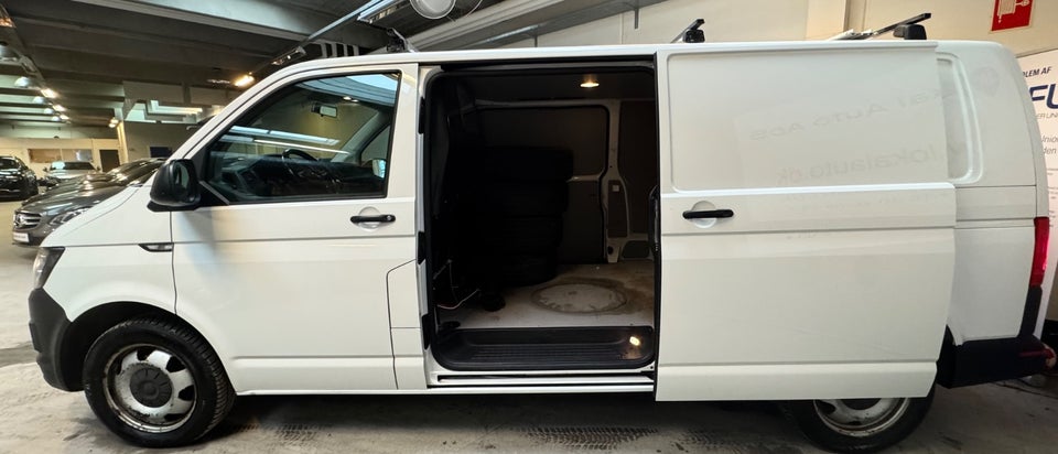 VW Transporter 2,0 TDi 180 Kassevogn DSG 4Motion lang