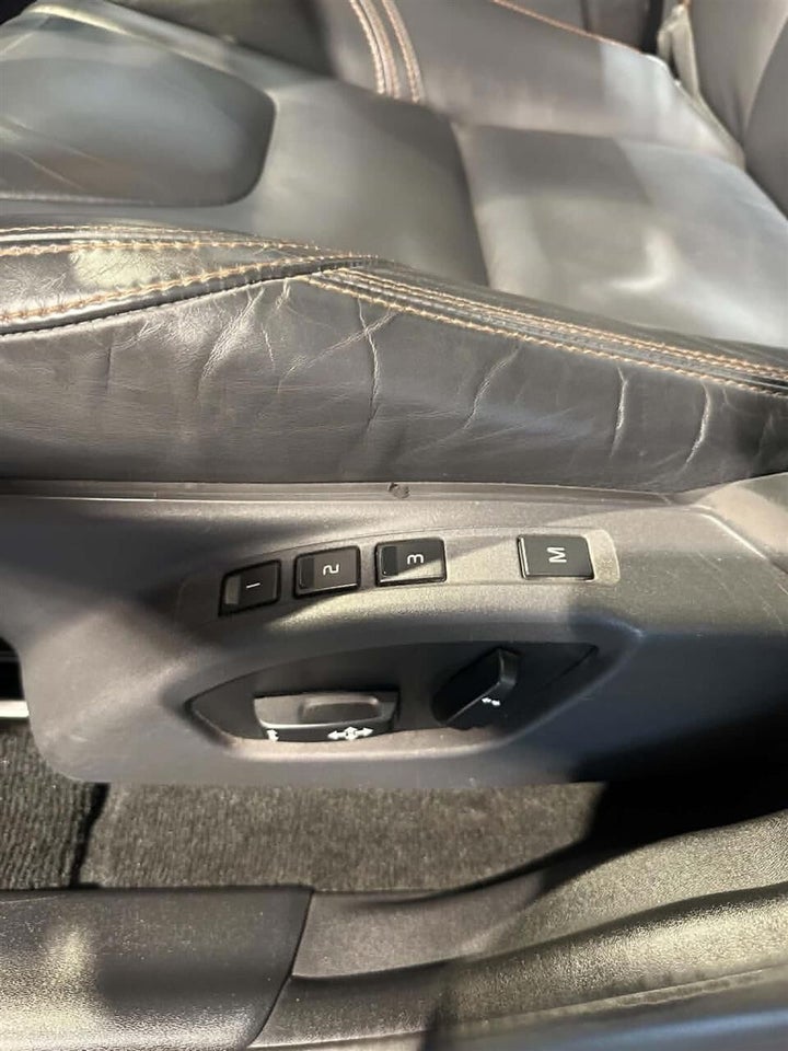 Volvo XC60 2,0 T5 245 Summum aut. 5d