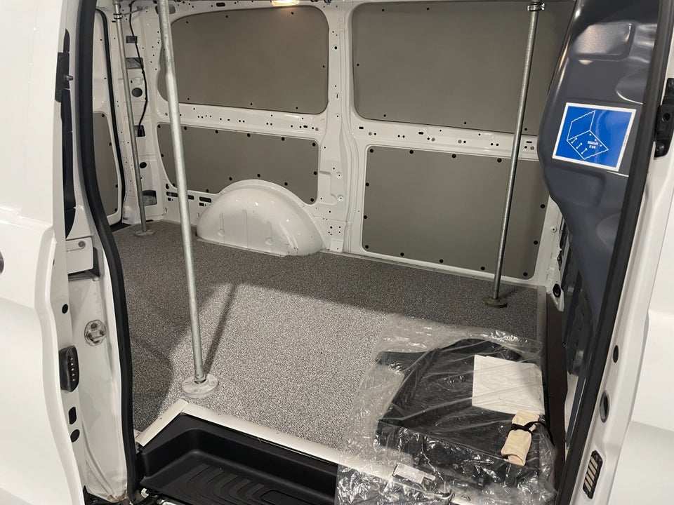 Mercedes Vito 114 2,0 CDi Kassevogn aut. L RWD