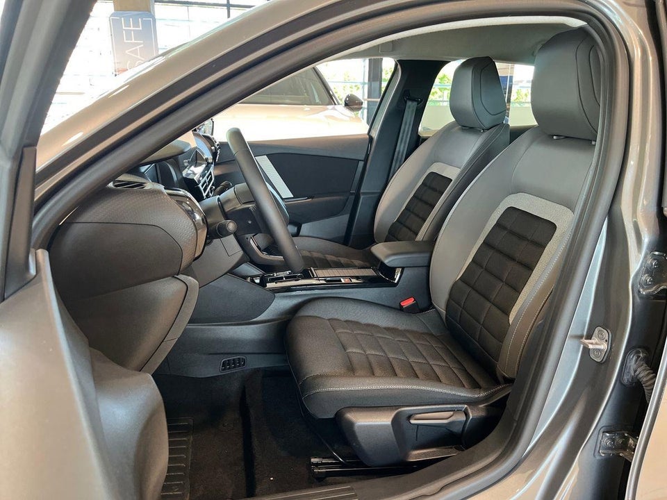 Citroën ë-C4 50 Plus 5d