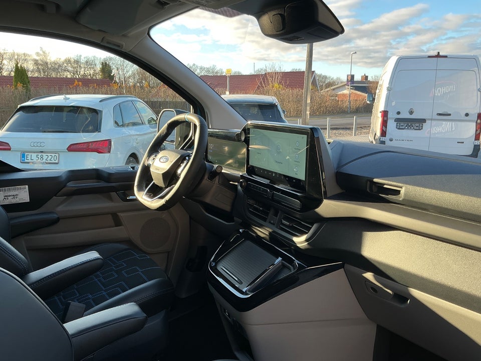 Ford E-Transit Custom Kombi 320S 64 MS-RT