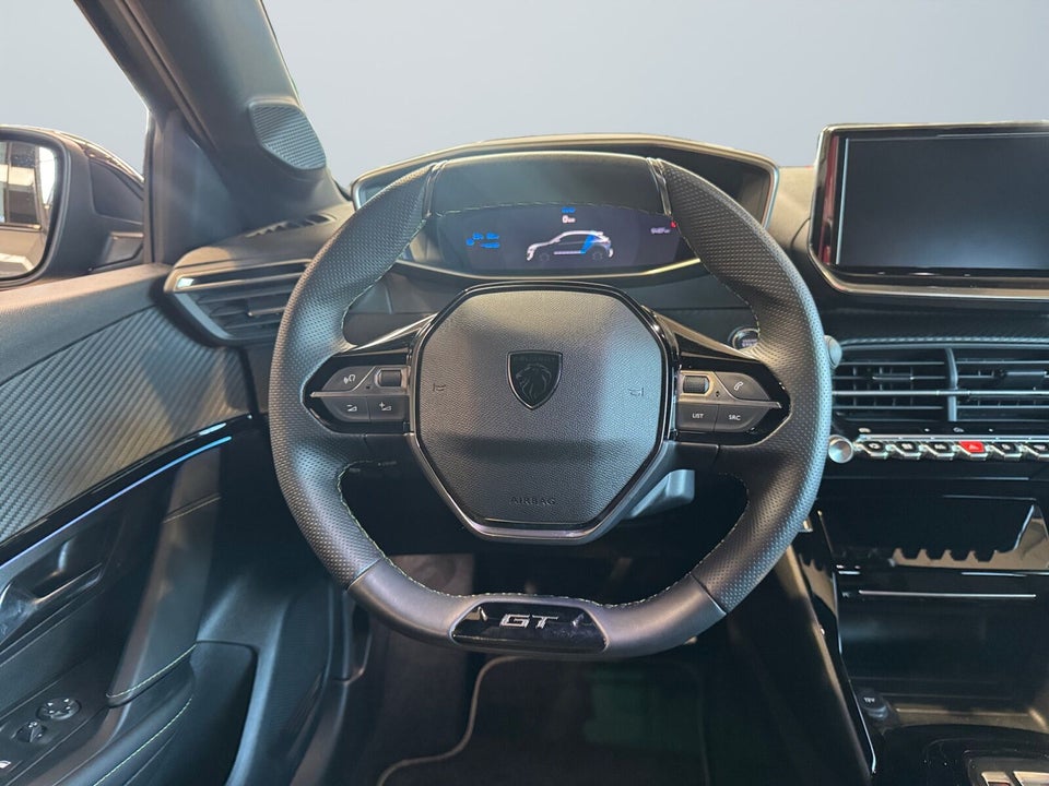 Peugeot e-208 54 GT 5d