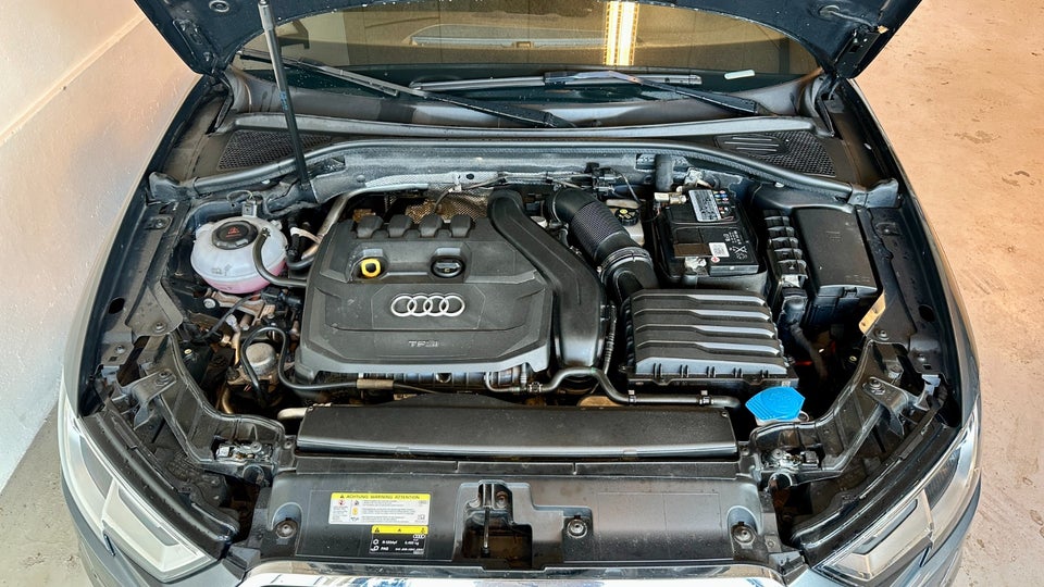 Audi A3 35 TFSi S-line Sportback S-tr. 5d