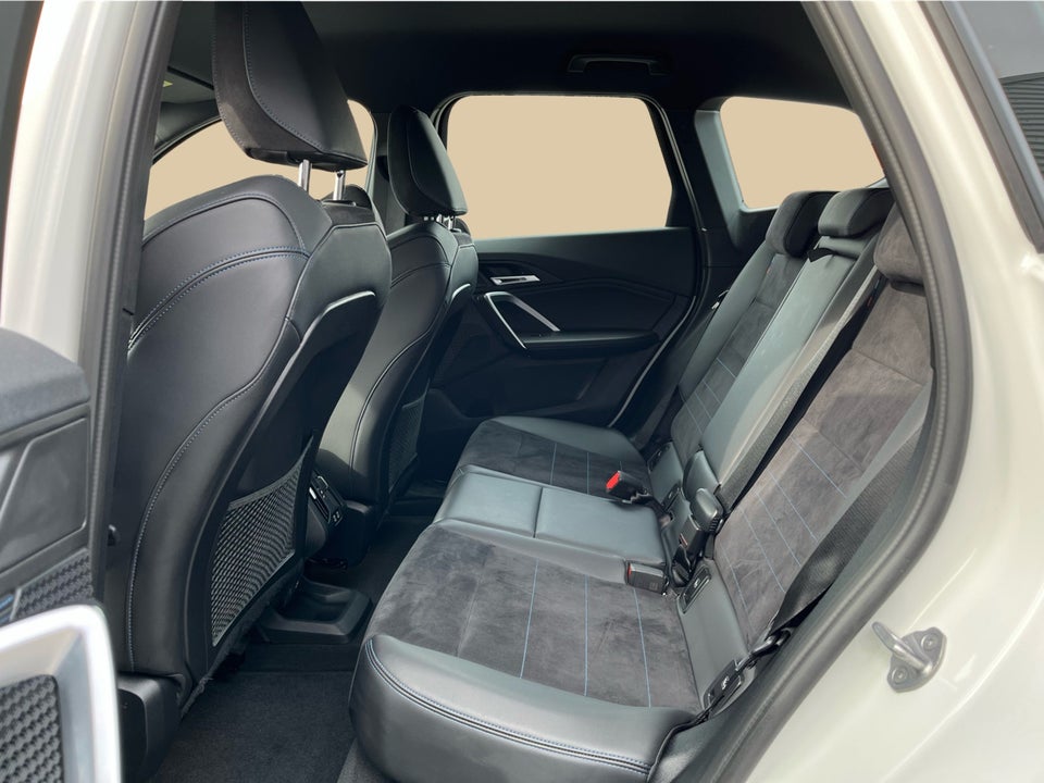 BMW iX1 eDrive20 M-Sport 5d